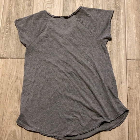 America Eagle Grey Lace up short sleeve top EUC - Picture 4 of 5